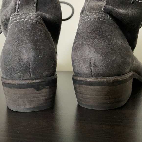 Dolce Vita Seema lace up Grey Suede Booties. Size 8 - Picture 4 of 11
